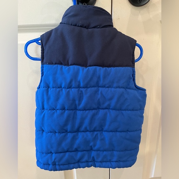 Lee toddler puffer vest 3T - Picture 3 of 5